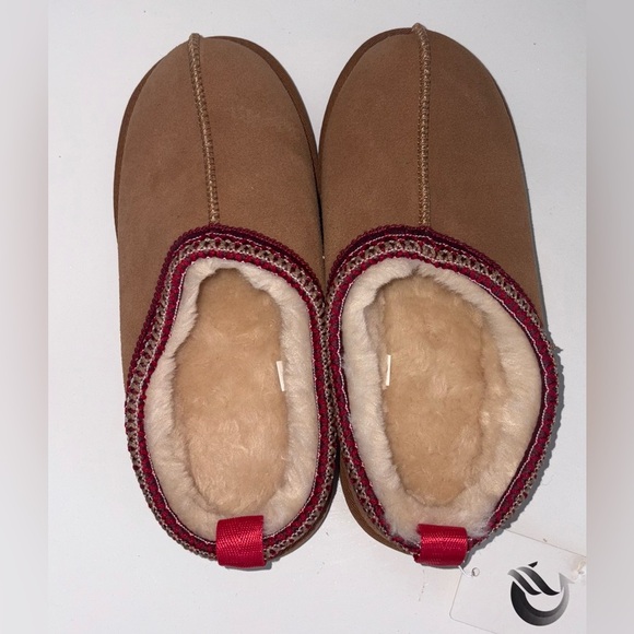 Chestnut Faux Fur Slip-On House Slippers Mini Boot NWT - Picture 9 of 12